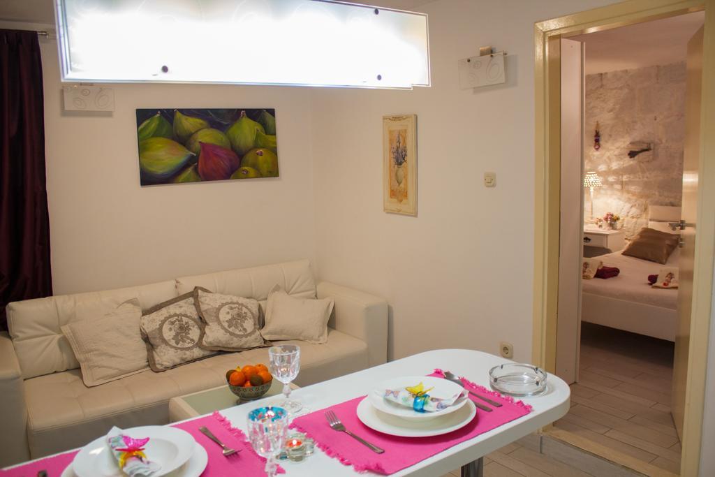 Apartment Romance สปลิท ภายนอก รูปภาพ