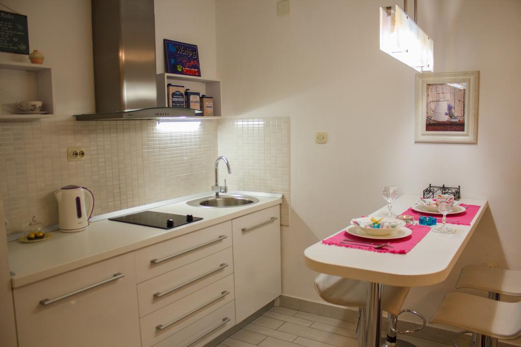 Apartment Romance สปลิท ภายนอก รูปภาพ